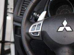2012款 2.0L CVT 四驱劲酷导航版5座