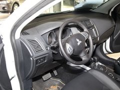 2012款 2.0L CVT 四驱劲酷导航版5座