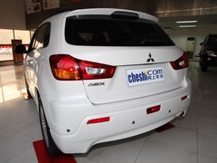 2012款 2.0L CVT 四驱劲酷导航版5座