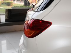 2012款 2.0L CVT 四驱劲酷导航版5座