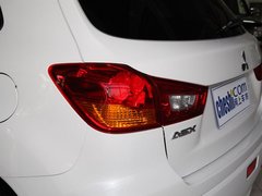 2012款 2.0L CVT 四驱劲酷导航版5座