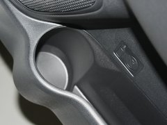 2012款 2.0L CVT 四驱劲酷导航版5座