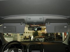2012款 2.0L CVT 四驱劲酷导航版5座
