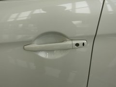 2012款 2.0L CVT 四驱劲酷导航版5座