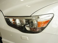 2012款 2.0L CVT 四驱劲酷导航版5座