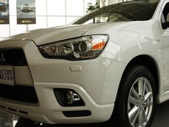 2012款 2.0L CVT 四驱劲酷导航版5座