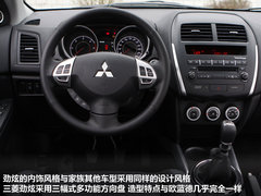 2012款 2.0L CVT 四驅(qū)勁酷導(dǎo)航版5座