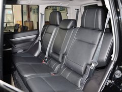 2012款 3.0L 自动 精英版7座