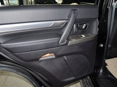 2012款 3.0L 自动 精英版7座