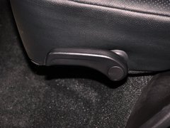 2012款 3.0L 自动 精英版7座