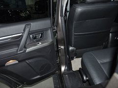 2012款 3.0L 自动 精英超越版7座