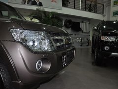 2012款 3.0L 自动 精英超越版7座