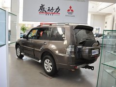 2012款 3.0L 自动 精英超越版7座