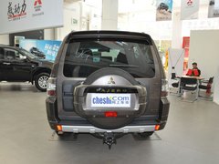 2012款 3.0L 自动 精英超越版7座