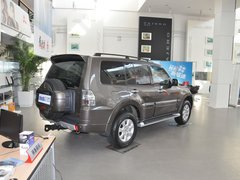 2012款 3.0L 自动 精英超越版7座