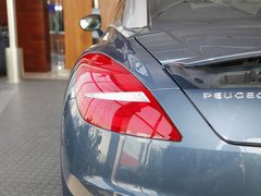 2011款 RCZ 1.6T 自动 豪华优雅型