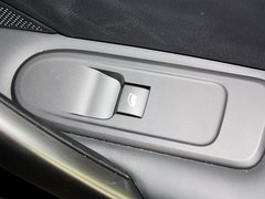 2011款 RCZ 1.6T 自动 豪华优雅型