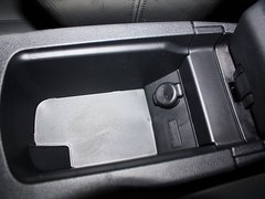 2011款 RCZ 1.6T 自动 豪华优雅型