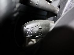 2011款 RCZ 1.6T 自动 豪华优雅型