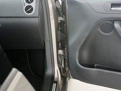 2011款 Cross Golf 1.4 TSI 跨界休旅车