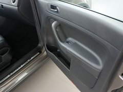 2011款 Cross Golf 1.4 TSI 跨界休旅车