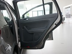 2011款 Cross Golf 1.4 TSI 跨界休旅车