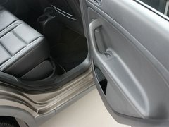 2011款 Cross Golf 1.4 TSI 跨界休旅车