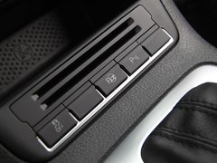 2011款 Cross Golf 1.4 TSI 跨界休旅车