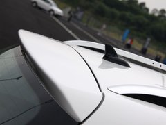2011款 Cross Golf 1.4 TSI 跨界休旅车