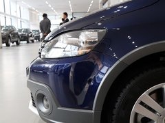 2011款 Cross Golf 1.4 TSI 跨界休旅车