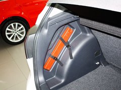 2011款 Cross Golf 1.4 TSI 跨界休旅车