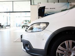 2011款 Cross Golf 1.4 TSI 跨界休旅车
