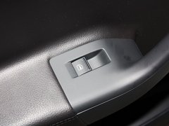 2011款 Cross Golf 1.4 TSI 跨界休旅车