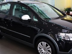 2011款 Cross Golf 1.4 TSI 跨界休旅车