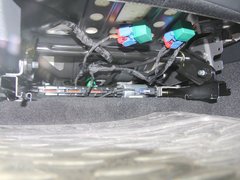 2011款 RCZ 1.6T 自动 豪华运动型