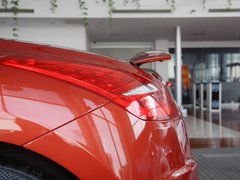 2011款 RCZ 1.6T 自动 豪华运动型