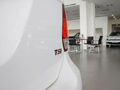 2011款 旅行轿车 1.4TSI 豪华版