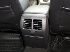 2011款 旅行轿车 1.4TSI 豪华版