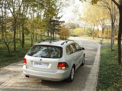 2011款 旅行轿车 1.4TSI 豪华版