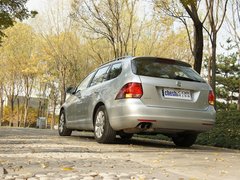 2011款 旅行轿车 1.4TSI 豪华版