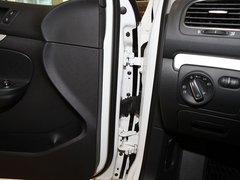 2011款 旅行轿车 1.4TSI 豪华版
