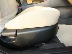 2011款 1.6 自动 精英型