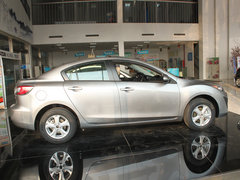 长安马自达  Mazda3星骋 1.6 AT 车辆正右侧