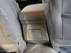2011款 1.6 LE 手动 