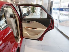 2011款 1.6 LE 手动 