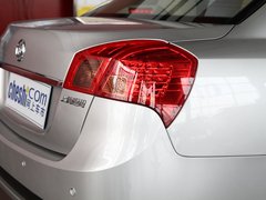 2011款 1.6 LE 自动 