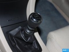 2011款 2.4 手动 两驱标准版