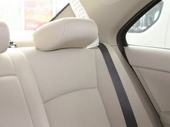2011款 2.4 CVT 两驱标准版