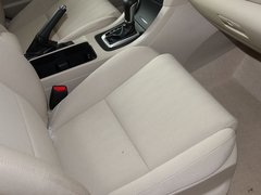 2011款 2.4 CVT 两驱标准版