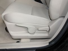 2011款 2.4 CVT 两驱标准版